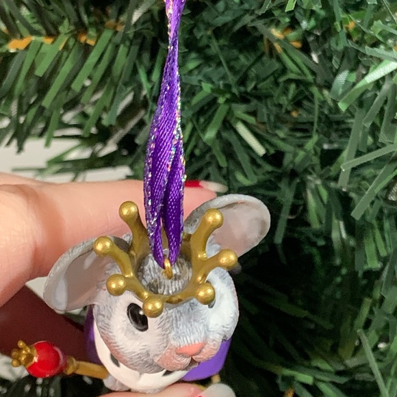 4 for $20 Royal Treatment Hallmark Associate Gift King Mouse Keepsake Ornament - Picture 5 of 13